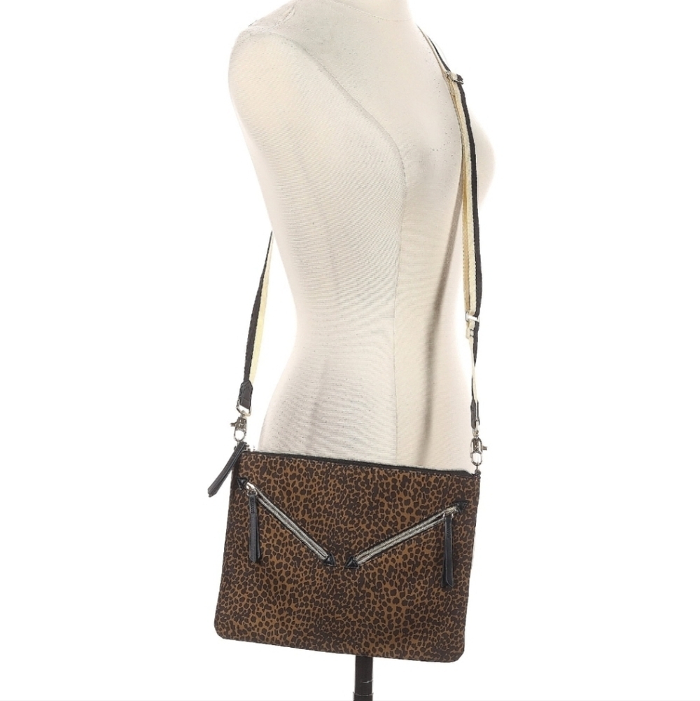 Stella & Dot Lady Boss Leopard Print Crossbody Bag